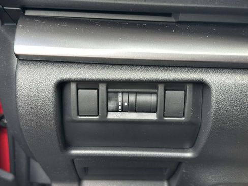 Certified 2024 Subaru Impreza 2.0i AWD/4WD image 30