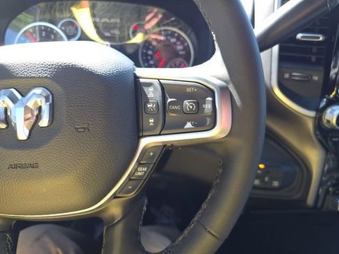 Certified 2025 RAM 2500 Big Horn AWD/4WD image 16