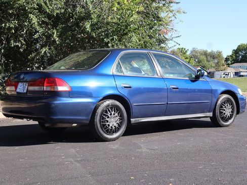 Used 2001 Honda Accord LX image 5