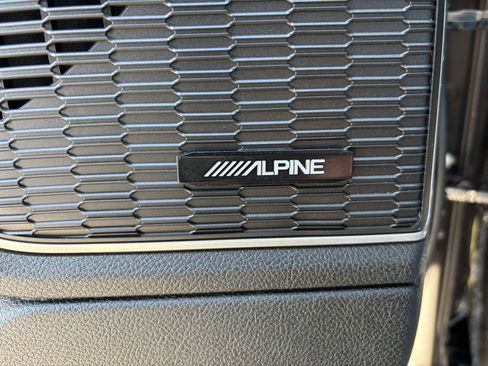 Used 2024 Jeep Grand Cherokee Limited 4xe w/ Luxury Tech Group II image 34