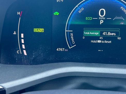 Used 2026 Toyota Camry SE w/ Multimedia Upgrade Package FWD image 35