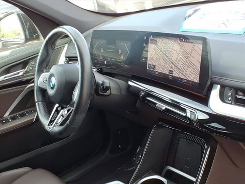 Used 2023 BMW X1 xDrive28i w/ M Sport Package image 13