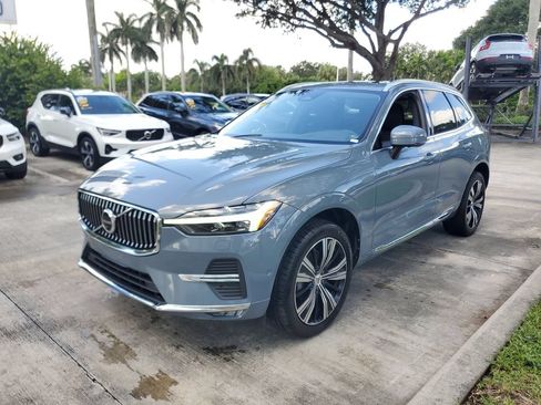 Certified 2023 Volvo XC60 B5 Plus w/ Climate Package FWD image 3