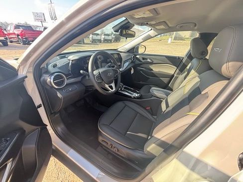 New 2026 Chevrolet Trax ACTIV image 11