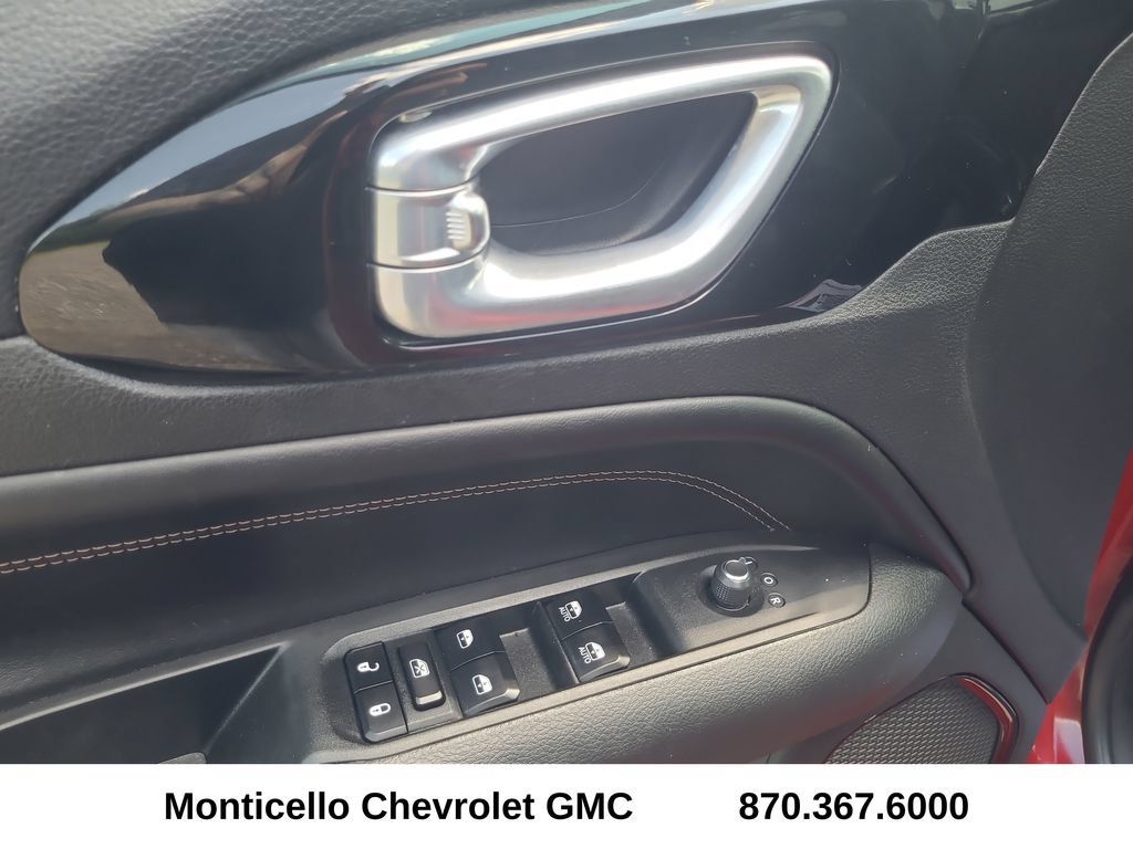 Used 2022 Jeep Compass Limited AWD/4WD image 13