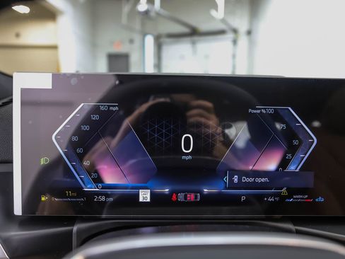 New 2026 BMW 330i xDrive Sedan w/ Convenience Package image 15