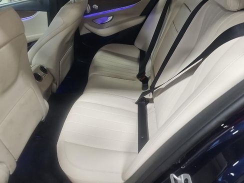 Used 2021 Mercedes-Benz E 350 4MATIC Sedan w/ Premium Package image 38