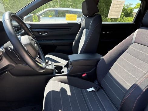 Used 2025 Honda CR-V Sport image 38