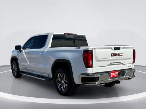 Used 2024 GMC Sierra 1500 SLT w/ SLT Premium Plus Package AWD/4WD image 4