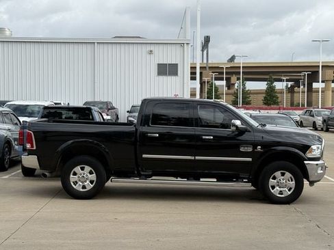 Used 2018 RAM 2500 Longhorn AWD/4WD image 3