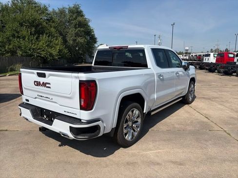 New 2026 GMC Sierra 1500 Denali w/ Denali Reserve Package AWD/4WD image 6