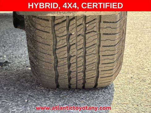 Certified 2025 Toyota 4Runner TRD Off-Road AWD/4WD image 37