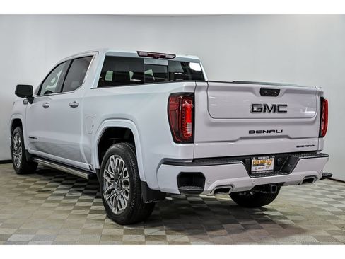 New 2026 GMC Sierra 1500 Denali Ultimate w/ LPO, Black Badging Package AWD/4WD image 4