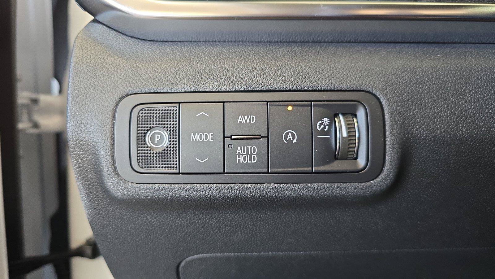 New 2027 GMC Terrain Denali w/ LPO, Floor Liner Package AWD/4WD image 27