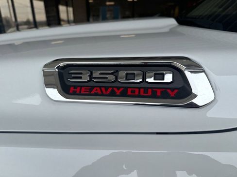 Used 2022 RAM 3500 Limited image 29
