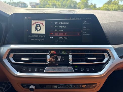 Used 2020 BMW 330i Sedan w/ Convenience Package RWD image 11
