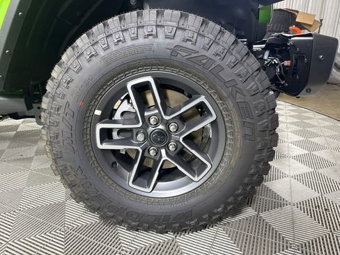 New 2025 Jeep Gladiator Mojave image 7