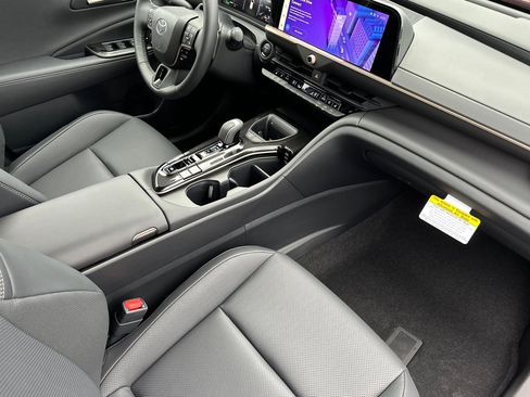 New 2026 Toyota Crown Signia image 17