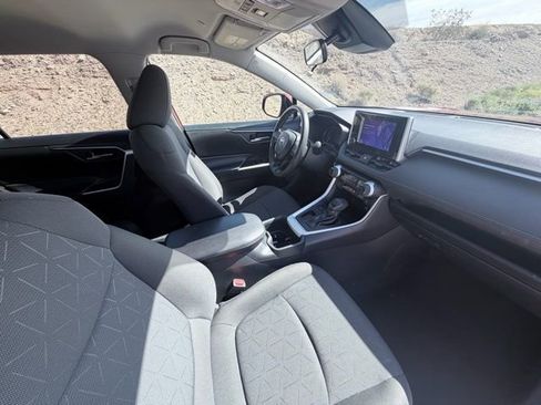 Used 2023 Toyota RAV4 XLE image 29
