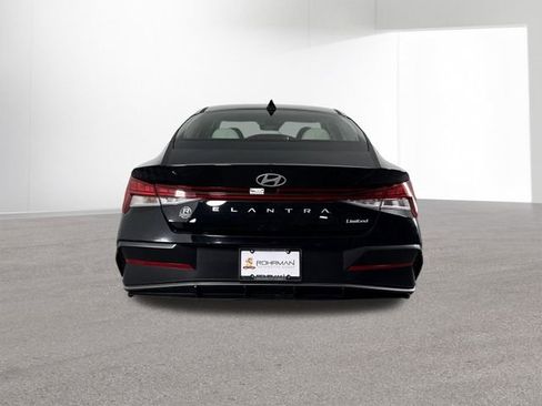 New 2026 Hyundai Elantra Limited image 6