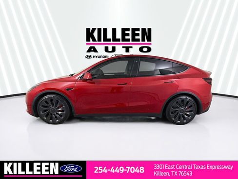 Used 2023 Tesla Model Y Performance AWD/4WD image 4