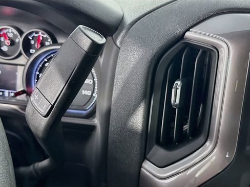 Used 2022 Chevrolet Silverado 1500 Custom AWD/4WD image 23