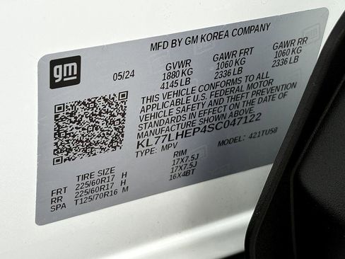 Used 2025 Chevrolet Trax LT w/ Driver Confidence Package image 26