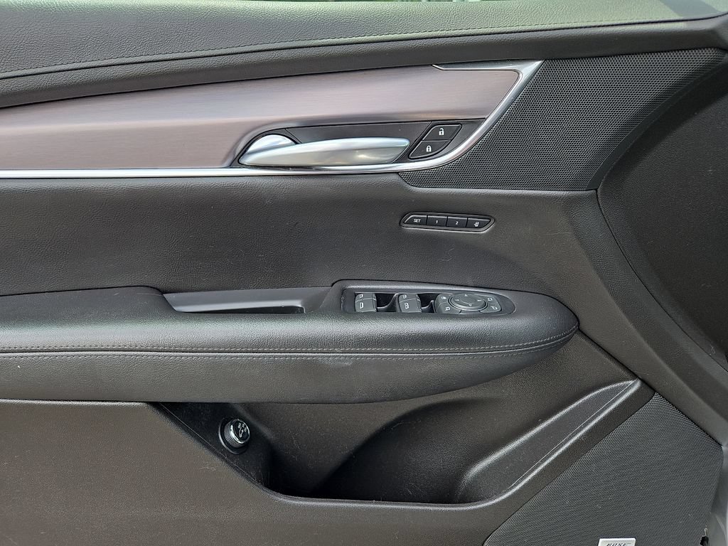 Used 2019 Cadillac XT5 Luxury AWD/4WD image 13