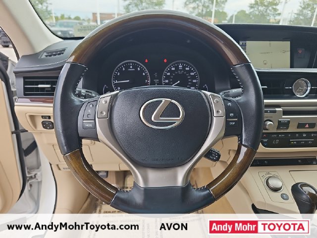 Used 2014 Lexus ES 350 w/ Premium Package FWD image 15