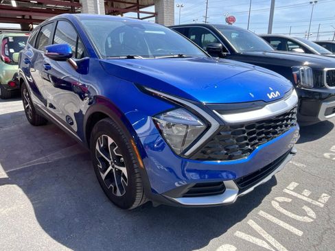 Used 2023 Kia Sportage EX FWD image 1