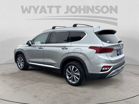 Used 2020 Hyundai Santa Fe SEL w/ Convenience Package image 3