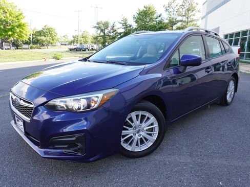 Used 2017 Subaru Impreza 2.0i Premium AWD/4WD image 3