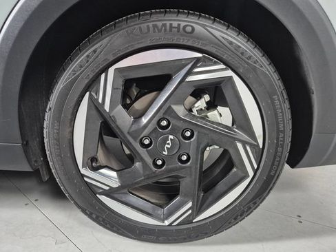 Used 2025 Kia K4 EX FWD image 11