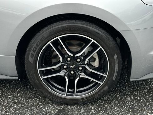 Used 2022 Ford Mustang Premium RWD image 10