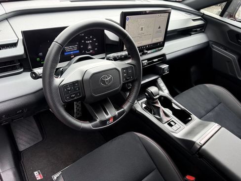 Certified 2026 Toyota RAV4 AWD Plug-in Hybrid image 14
