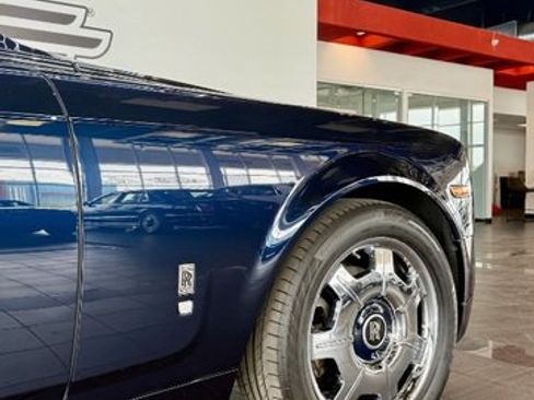 Used 2009 Rolls-Royce Phantom Sedan RWD image 4