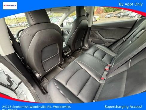 Used 2018 Tesla Model 3 Mid Range image 25