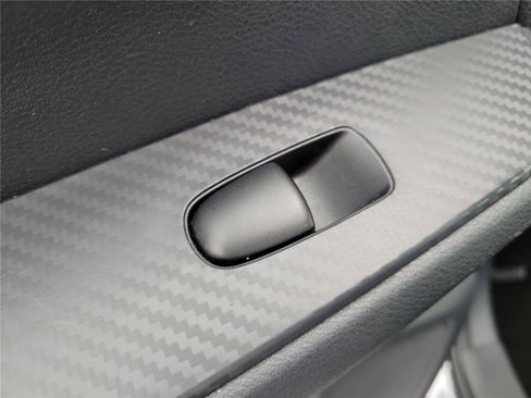 Used 2024 Nissan Sentra SV FWD image 16