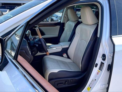 Used 2017 Lexus RX 350 FWD w/ Premium Package image 23