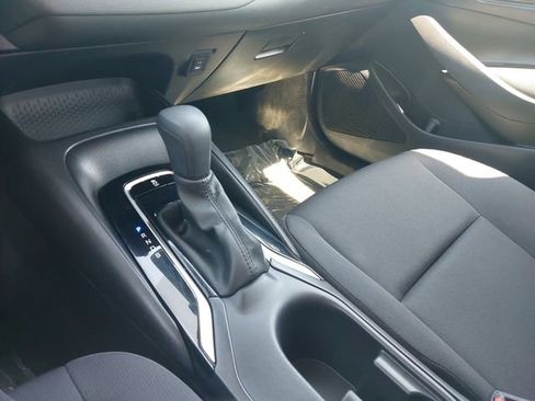 Used 2024 Toyota Corolla LE FWD image 23
