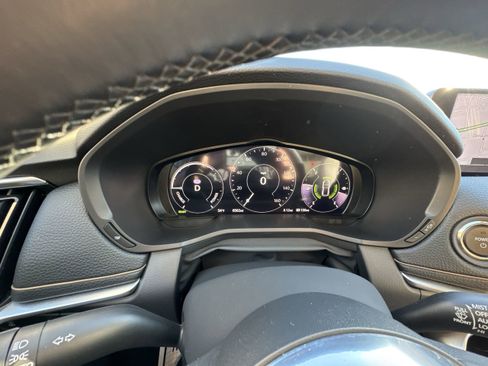 Used 2025 MAZDA CX-90 Plug-In Hybrid w/Premium Sport image 12