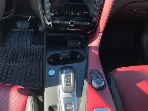 Used 2023 INFINITI QX50 Sport image 12