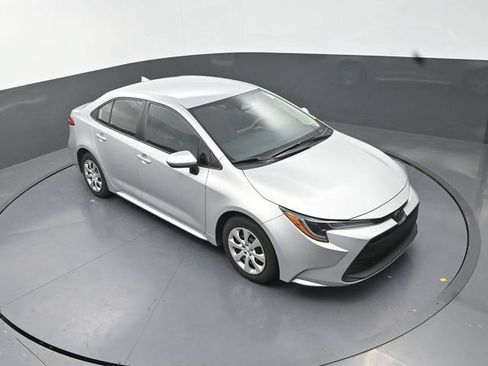 Used 2024 Toyota Corolla LE FWD image 23