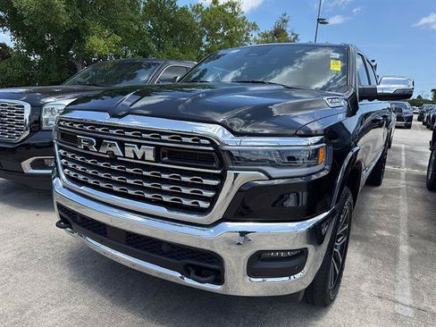 Used 2025 RAM 1500 Limited AWD/4WD image 2
