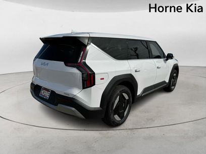 New 2026 Kia EV9 Light