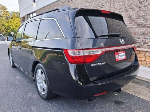 Used 2012 Honda Odyssey Touring image 3