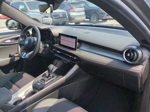 Used 2024 Alfa Romeo Tonale Ti AWD/4WD image 45