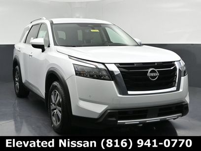 New 2025 Nissan Pathfinder SL