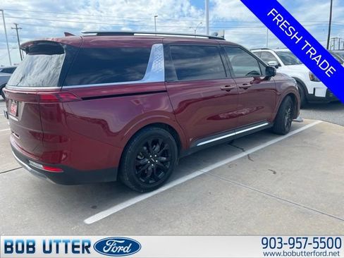 Used 2024 Kia Carnival SX FWD image 6