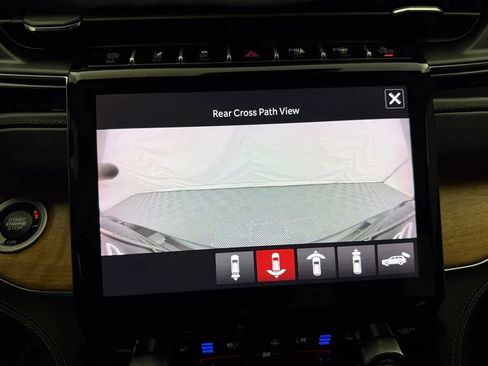 Used 2022 Jeep Grand Cherokee Summit AWD/4WD image 35